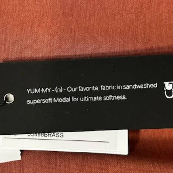 NWT Cable & Gauge Sport Yummy Sandwashed Supersoft Modal Tunic Top Tee - Picture 5 of 13